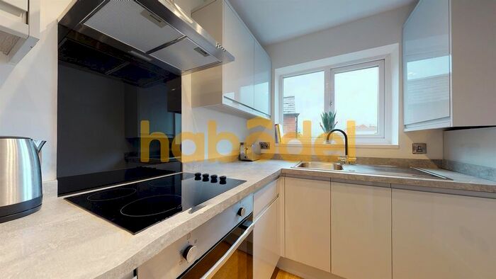 2 Bedroom Flat To Rent In Russell Court, Long Eaton, Nottingham, NG10