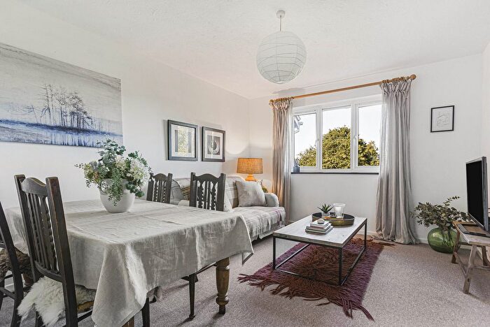 1 Bedroom Flat For Sale In Linacre Close, Didcot, OX11