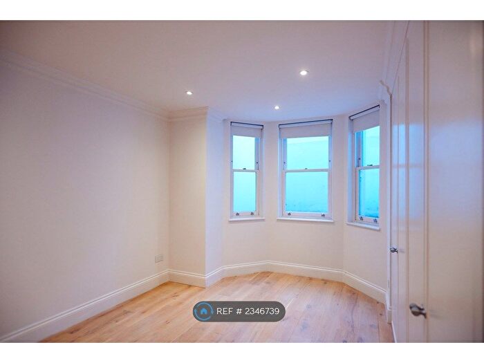 1 Bedroom Flat To Rent In Lady Margaret Road, London, N19