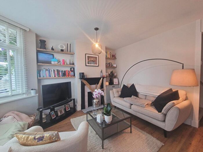 2 Bedroom House To Rent In Woodstock Road, Deal, CT14