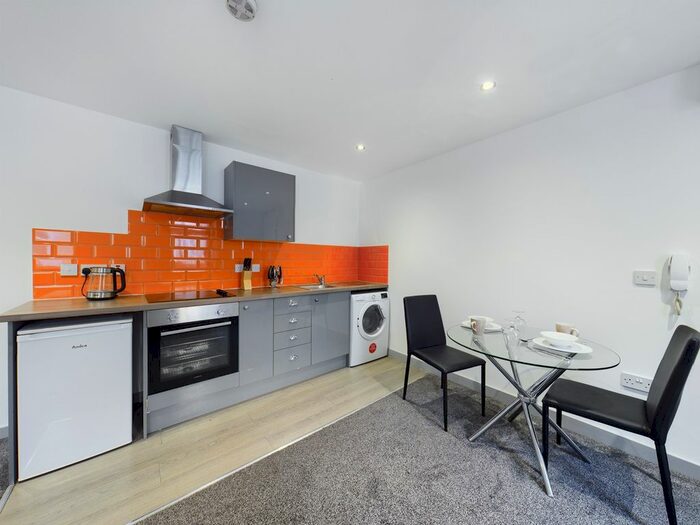 1 Bedroom Studio To Rent In Ferens Court, Anlaby Road, HU1