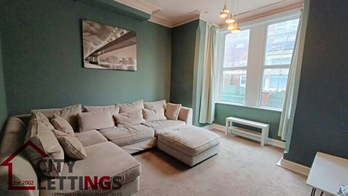 6 Bedroom Semi-Detached House To Rent In Loughborough Road, West Bridgford, NG2