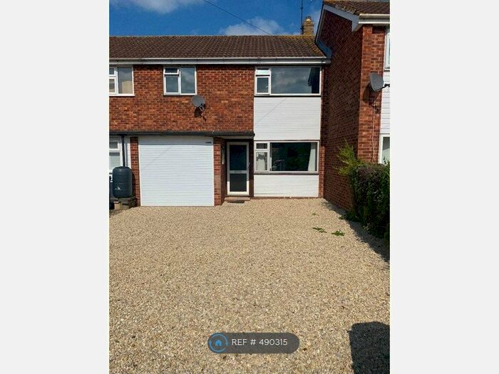 3 Bedroom Terraced House To Rent In Kingston Road, Tewkesbury, GL20