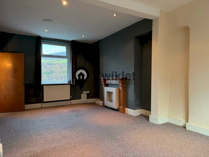 3 Bedroom Terraced House To Rent In Pentwyn Avenue, Mountain Ash, CF45