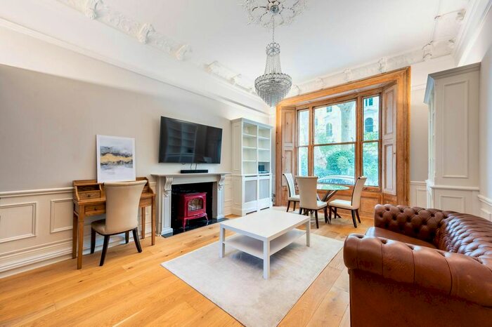 1 Bedroom Flat To Rent In Kensington Gardens Square, Westbourne Grove, London, W2