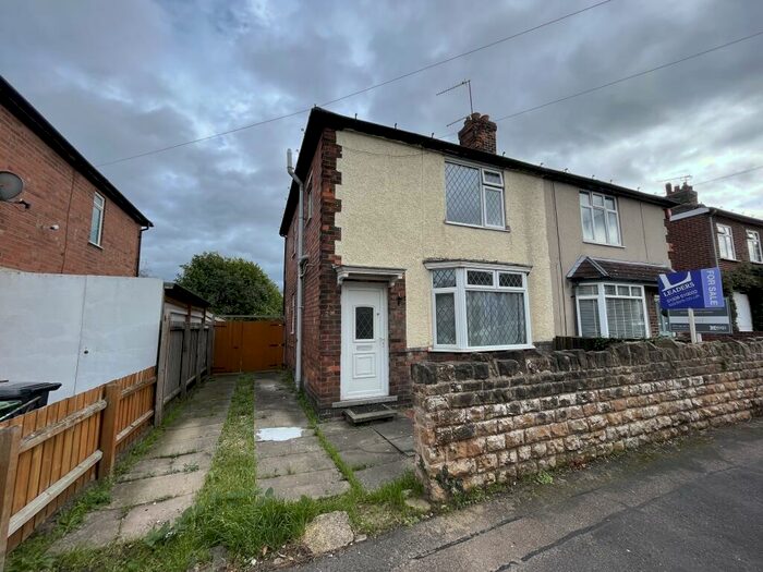 3 Bedroom Semi-Detached House To Rent In Holmfield Avenue, Loughborough, LE11