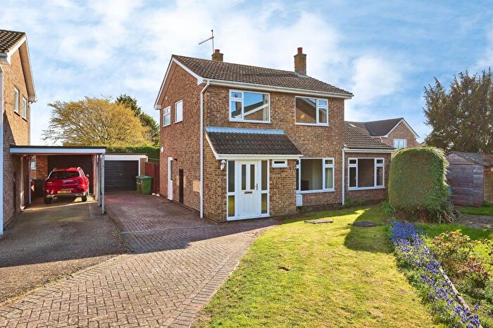 3 Bedroom Detached House For Sale In Mill Road, Stilton, Peterborough, PE7