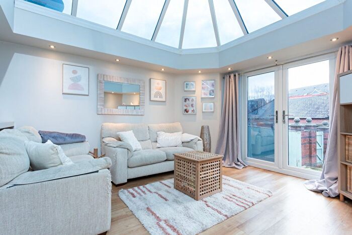 4 Bedroom Terraced House For Sale In Ladybank Avenue, Fulwood, PR2