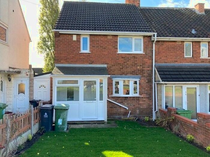 2 Bedroom Semi-Detached House To Rent In Faraday Road, WS2