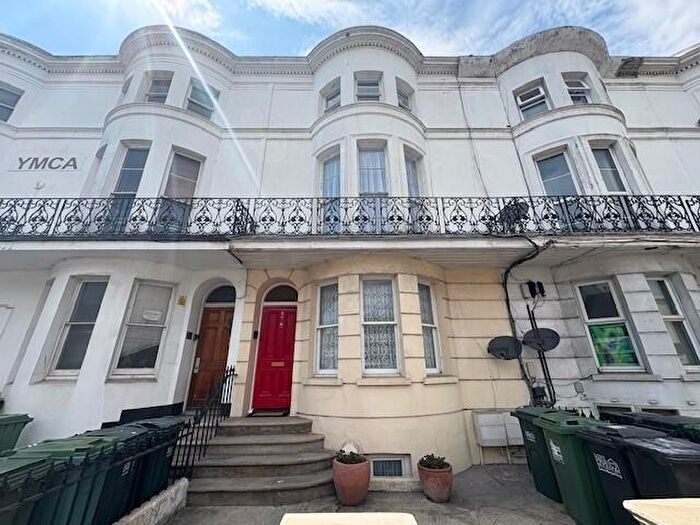 4 Bedroom House To Rent In Seaside, Eastbourne, BN22