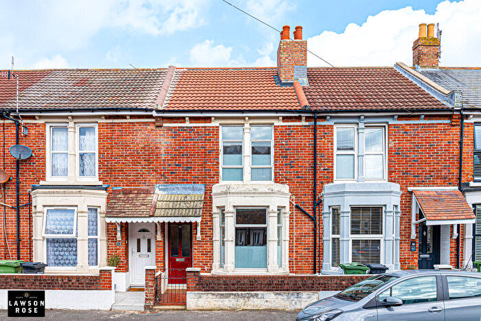 3 Bedroom Terraced House For Sale In Dunbar Road, Southsea, PO4