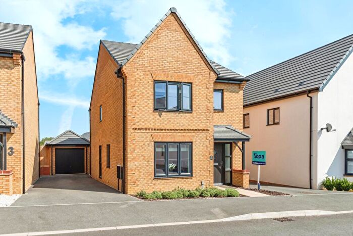 3 Bedroom Detached House For Sale In Grindon, Olney, MK46