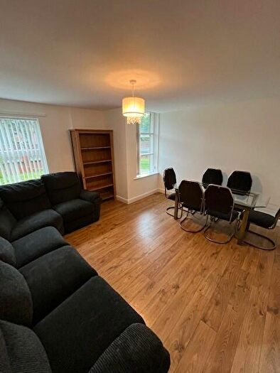 2 Bedroom Apartment To Rent In Fitzwilliam Court, Anson Road, Manchester, M14