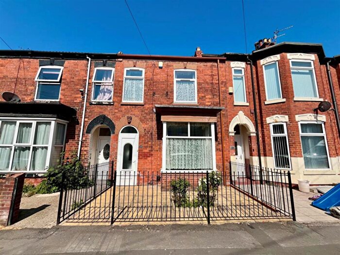 3 Bedroom Terraced House For Sale In Jalland Street, Hull, HU8