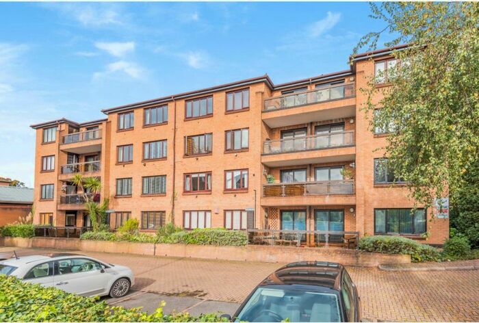 1 Bedroom Flat To Rent In Andace Park Gardens, Widmore Road, Bromley, BR1