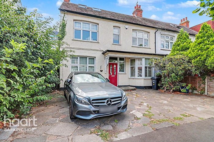 5 Bedroom Semi-Detached House For Sale In Ethelbert Gardens, Gants Hill, IG2