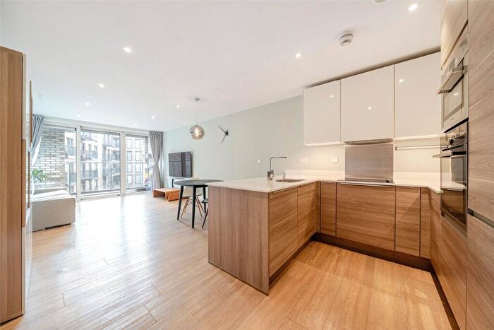 3 Bedroom Apartment To Rent In Seafarer Way, Marine Wharf, SE16