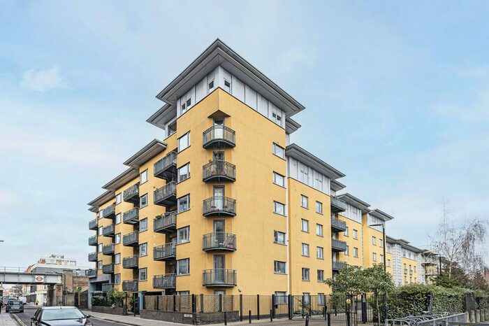 1 Bedroom Flat To Rent In Nichols Court, Cremer Street, Hoxton, London, E2