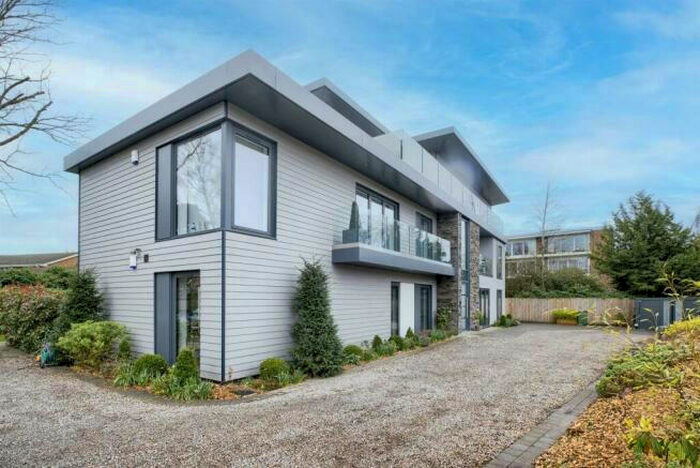 3 Bedroom Penthouse To Rent In Blythwood, Blossomfield Road, B91