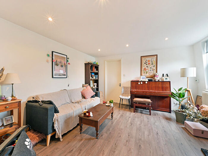 1 Bedroom Apartment To Rent In London London, SW11