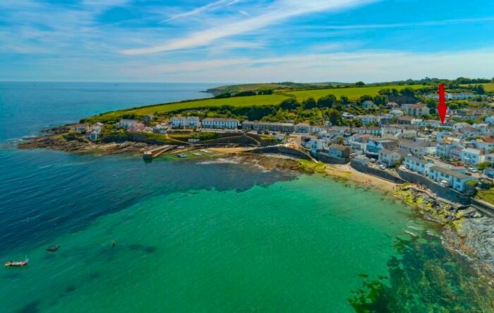 3 Bedroom Property For Sale In The Square, Portscatho, Truro, TR2