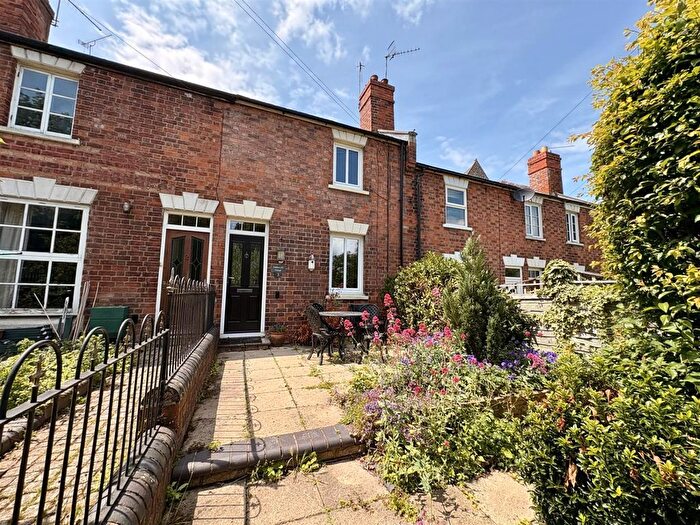 2 Bedroom Terraced House To Rent In Lansdowne Terrace, Malvern, WR14