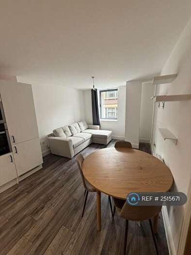 2 Bedroom Flat To Rent In Queens House, Sheffield, S1