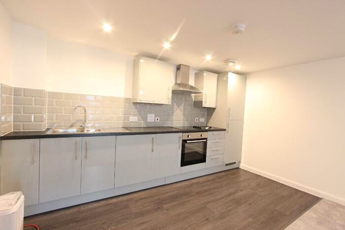 1 Bedroom Flat To Rent In St Radigunds Road, Dover, CT17