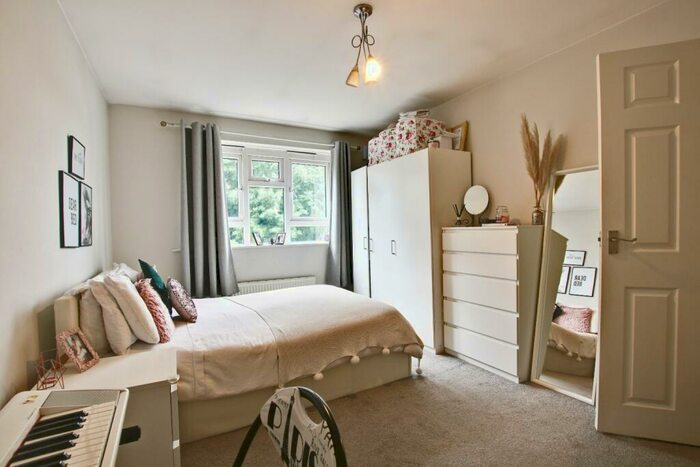 2 Bedroom Apartment To Rent In Wharton Road, Bromley, BR1