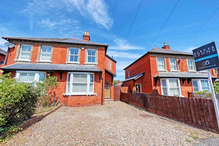 3 Bedroom Semi-Detached House For Sale In Belmont Crescent, Maidenhead, SL6