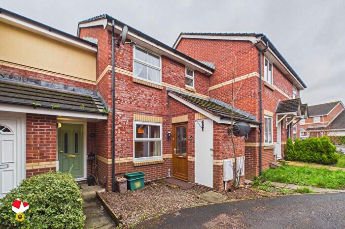 1 Bedroom Maisonette For Sale In Cherrington Drive, Abbeymead, Gloucester, GL4