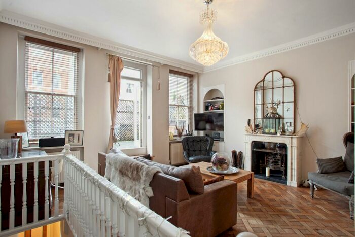 1 Bedroom Flat To Rent In Park Walk London, SW10