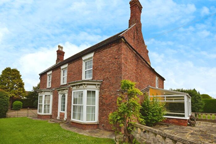 4 Bedroom Detached House For Sale In Main Road, Utterby, LN11