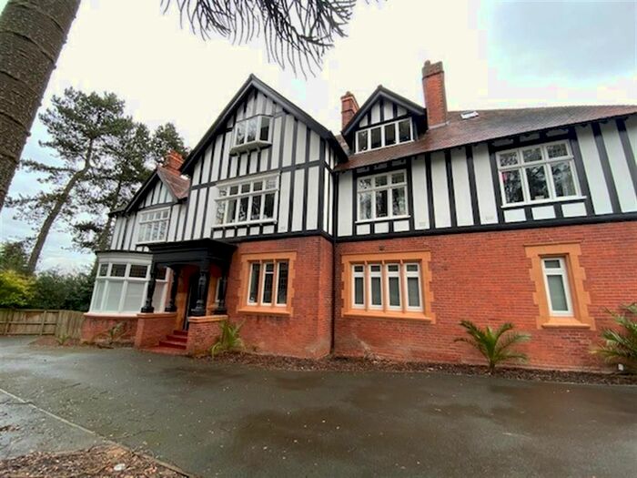 2 Bedroom Flat To Rent In Richmond Hill Road, Birmingham, B15