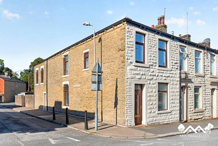 4 Bedroom End Terrace House For Sale In Barnes Street, Clayton Le Moors, Accrington, BB5