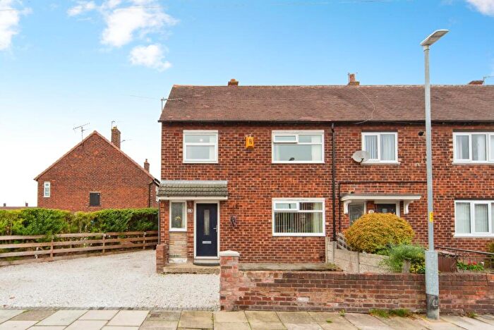 3 Bedroom End Of Terrace House For Sale In Sarahs Croft, Bootle, Liverpool, L30