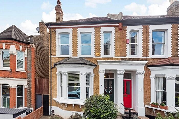 4 Bedroom Property For Sale In Tredown Road, Sydenham, London, SE26