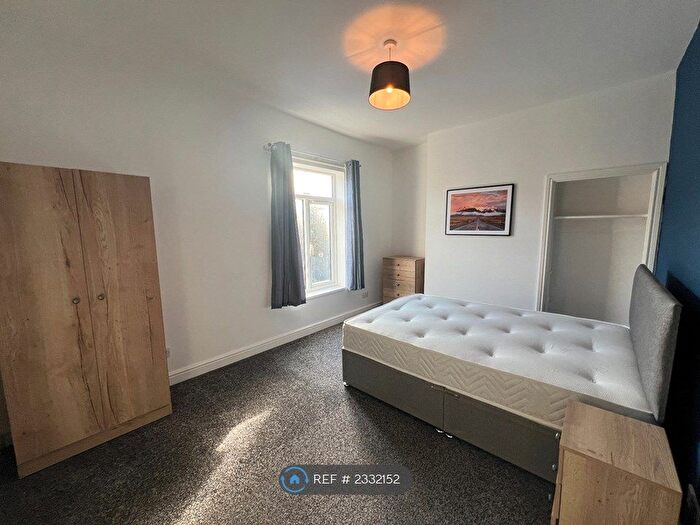3 Bedroom End Of Terrace House To Rent In Princes Road, Hull, HU5