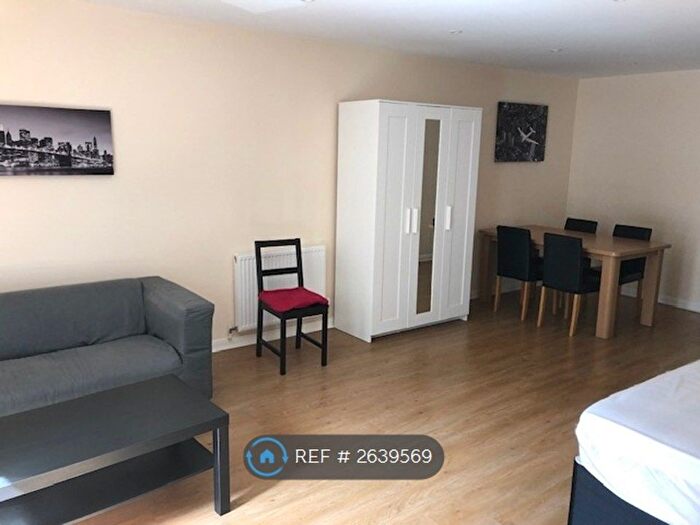 1 Bedroom Flat To Rent In St Peters Churchyard, Derby, DE1