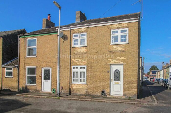 3 Bedroom End Of Terrace House To Rent In Chiefs Street, Ely, CB6
