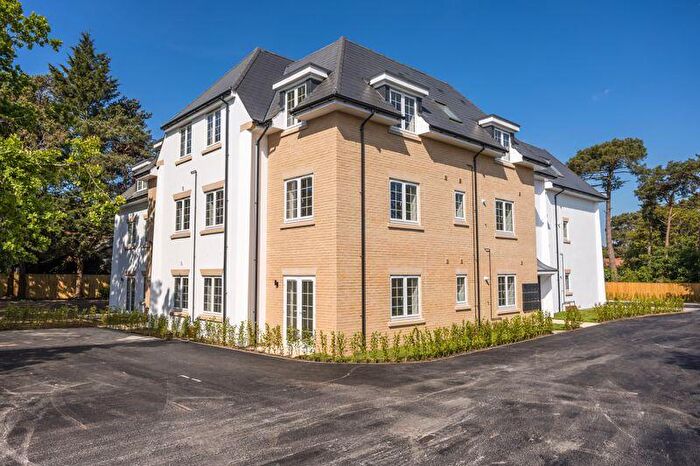 1 Bedroom Flat For Sale In Forest Reach | St Leonards | Ringwood |, BH24