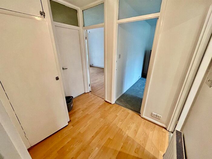 2 Bedroom Flat To Rent In Benson Court, Junction Road, London, N19
