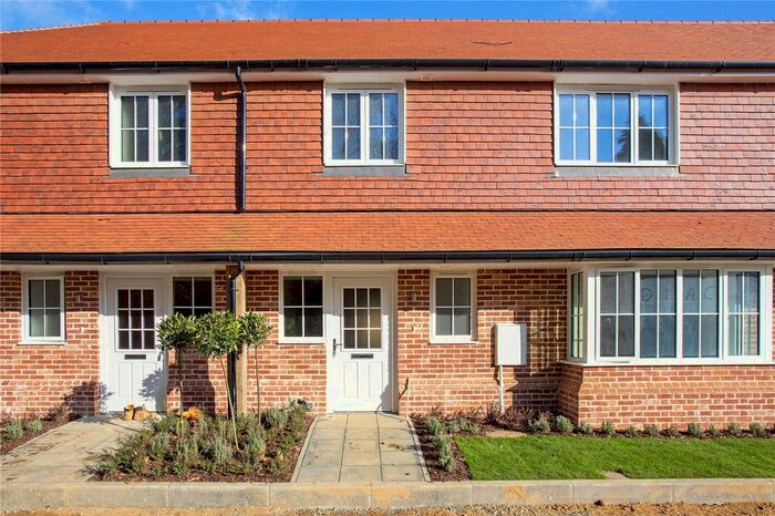 3 Bedroom Terraced House For Sale In Stone Street, Sevenoaks, TN15
