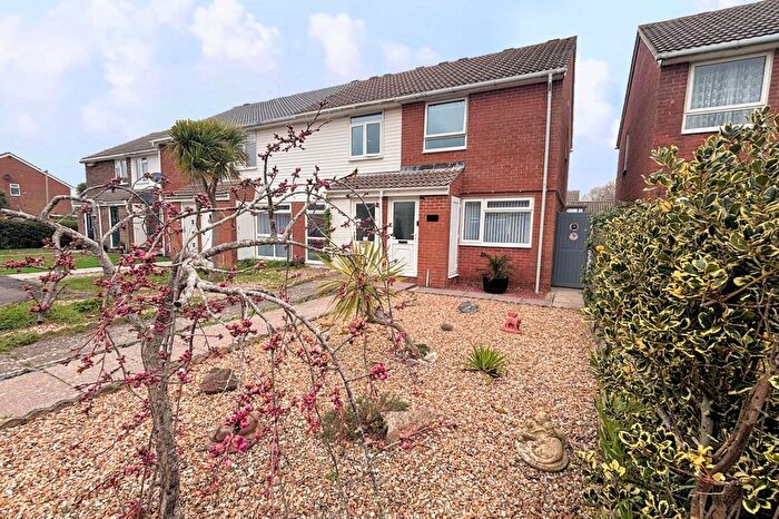 2 Bedroom End Terrace House For Sale In Spruce Walk, Lee-On-The-Solent, PO13