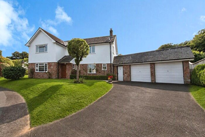 4 Bedroom Detached House For Sale In Barton Rise, Feniton, Honiton, Devon, EX14