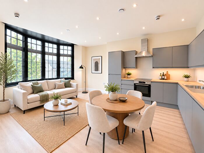 1 Bedroom Flat To Rent In Carlyle Road, Ealing, W5
