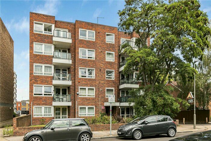 2 Bedroom Flat To Rent In St. John's Avenue, Putney, SW15