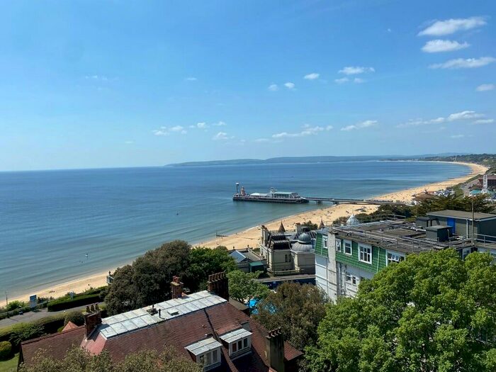 2 Bedroom Apartment To Rent In Hinton Wood, Grove Road, BH1