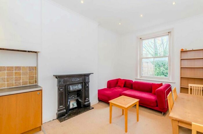 1 Bedroom Flat To Rent In Glenloch Road, Belsize Park, NW3