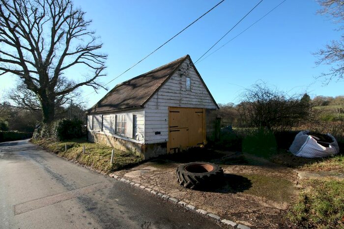 2 Bedroom Detached House For Sale In Hurstwood Road, High Hurstwood, TN22